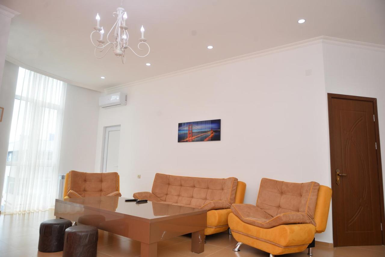 Orange Home Hotel Batumi Exteriér fotografie