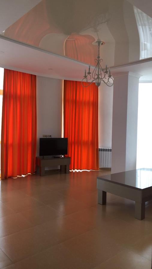 Orange Home Hotel Batumi Exteriér fotografie