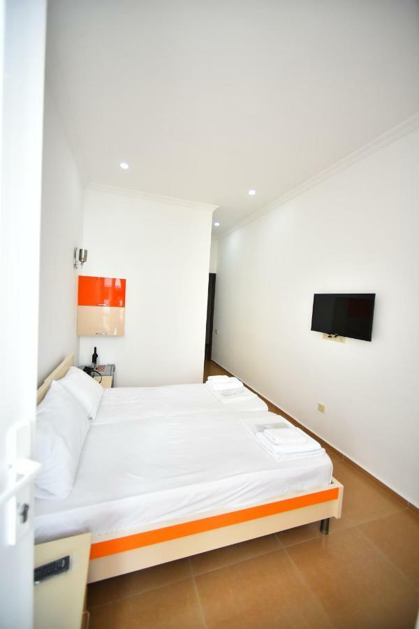 Orange Home Hotel Batumi Exteriér fotografie