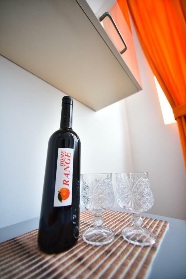 Orange Home Hotel Batumi Exteriér fotografie